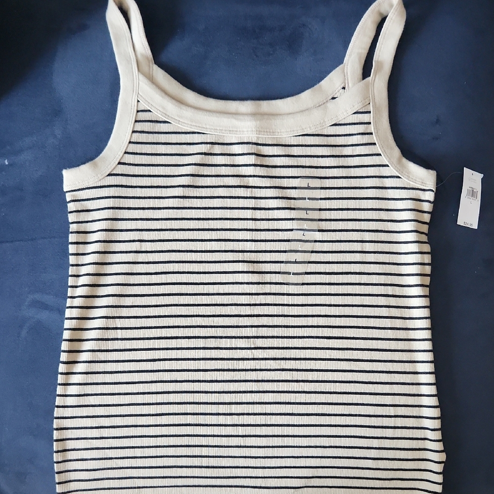 GAP Striped Tank Top in Cream and Black